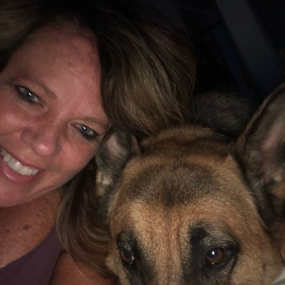 Meet your Posher, Kelly - Picture 1 of 1